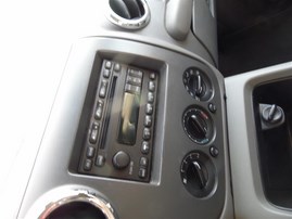 2205 Ford Expedition XLT Silver 5.4L AT 2WD #F22061